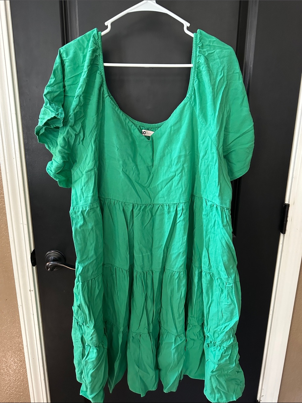 SO Green Tiered Midi Dress